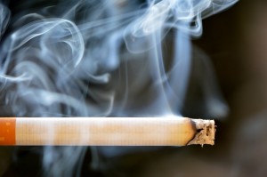 cigarette-666937_960_720