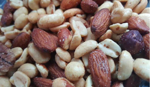 Mix of Nuts